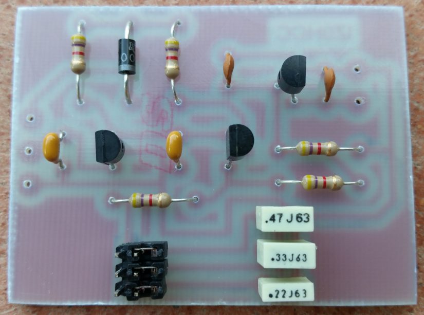 Amplifier Interface With Delay Montaggio Componenti IZ0HCC